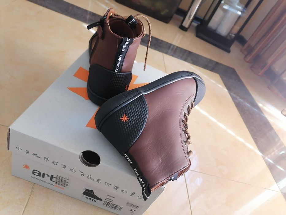 Нови Боти 37 : Caterpillar 37 Геокс 36 номер + подарък маратонки същия