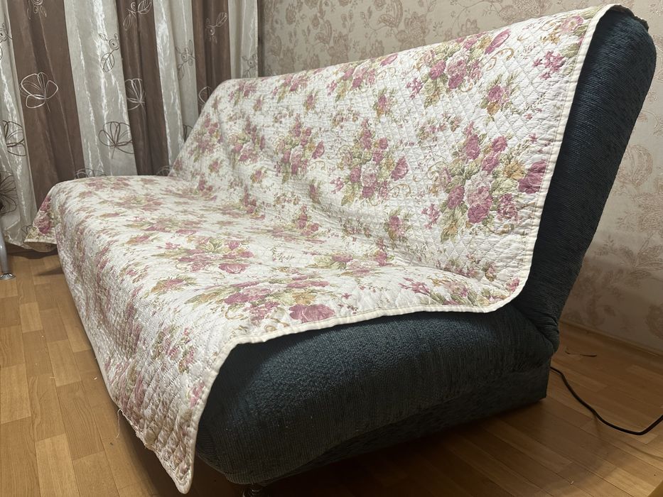 Диван комфортный и просторный