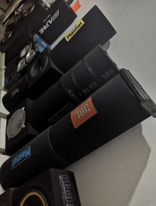 Statie auto bass masina subwoofer amplificator kit montaj rms putere