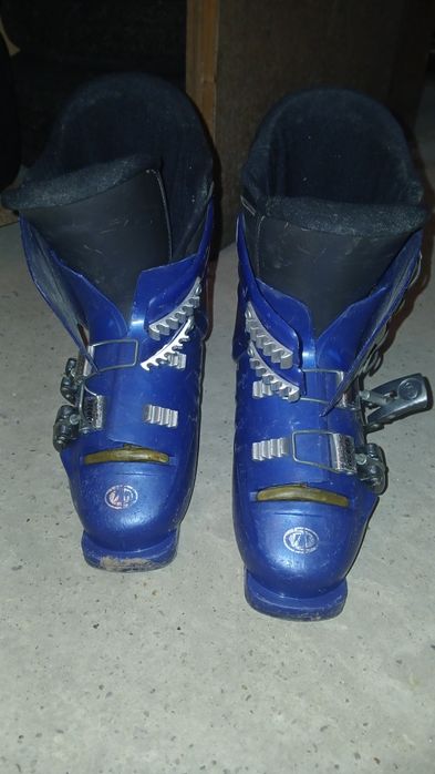 Продавам ски 120см и обувки 37номер