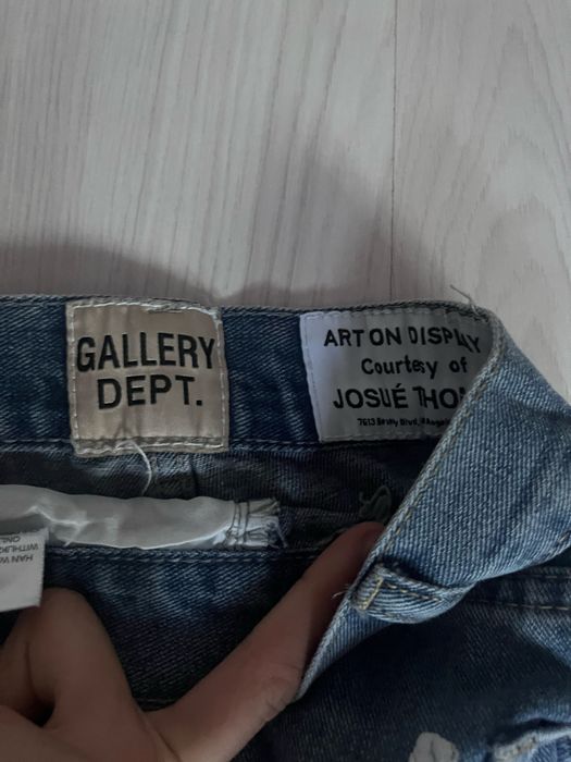 Blugi gallery dept