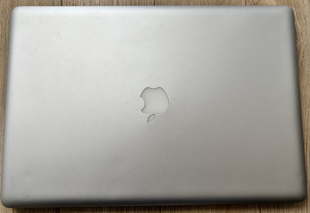 Macbook pro 17” 2010