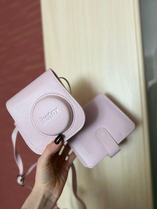 фотоапарт Instax