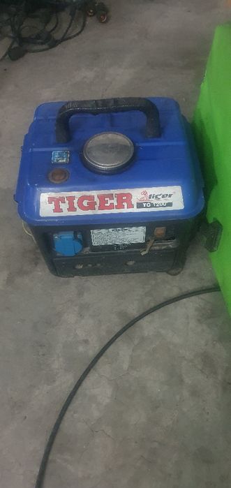 Продаю генератор