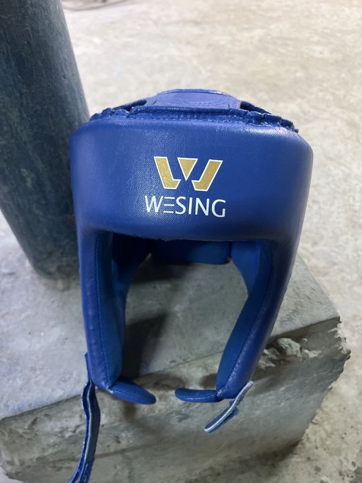 шлем боксеркий WESING