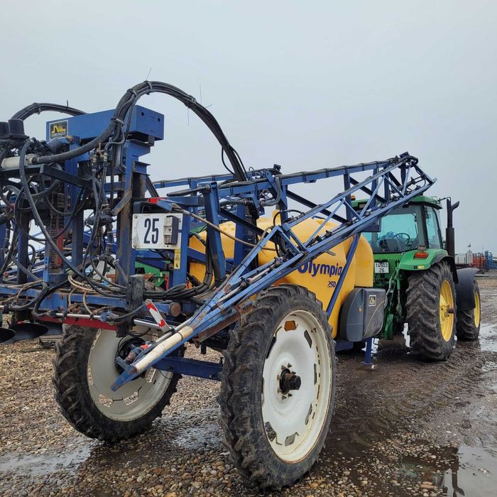 Instalatie erbicidat Caruelle OLYMPIA 250s, an 2003, l= 24 m / 2.500 l
