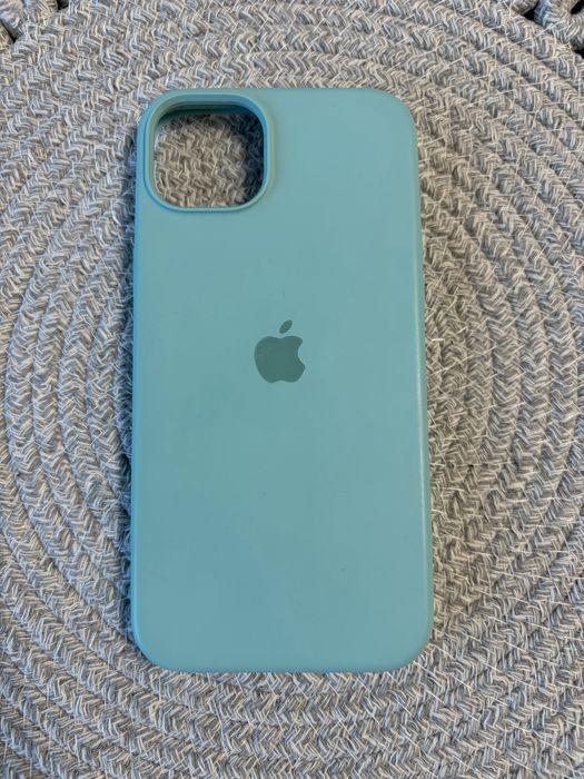 Кейс iphone 15 plus