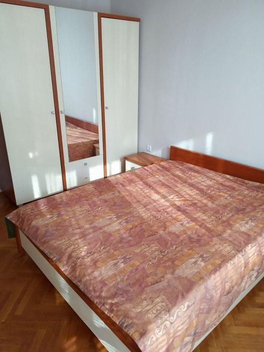 Четиристаен, под наем, кв. Редута
