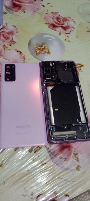 galaxiy samsung s20 zapchast