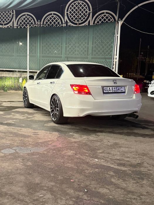 Honda accorrd 2008 йил