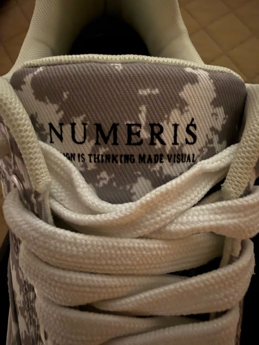 Numeris, marimea 44, noi