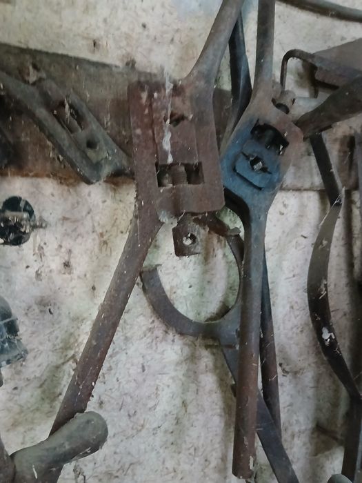 Продавам инструменти за ценители