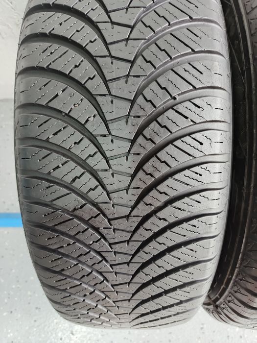 215.60.16 Falken All Season Second-hand