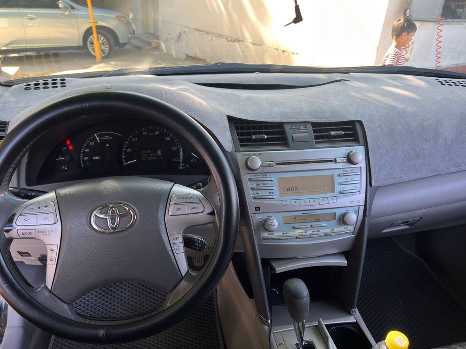 Продается Toyota camry 40 hybrid