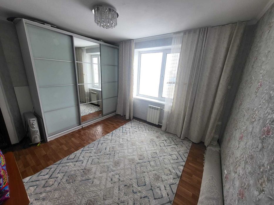 Продам 2 комн. квартиру в Уральске