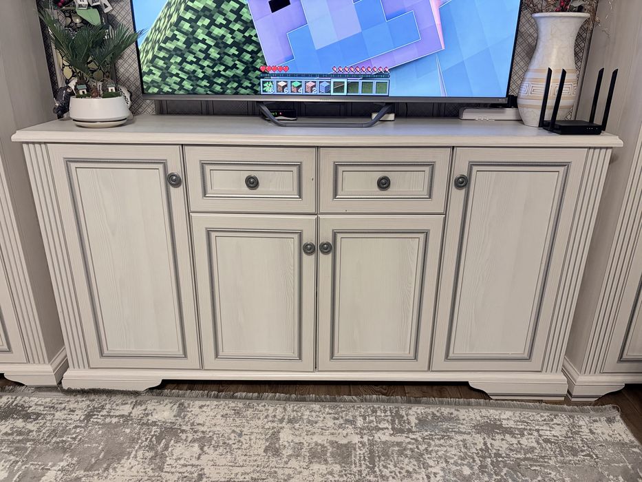 Стенка (классика) СРОЧНО!