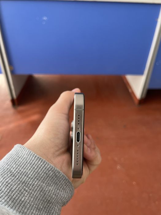 Iphone 15 pro max sotiladi