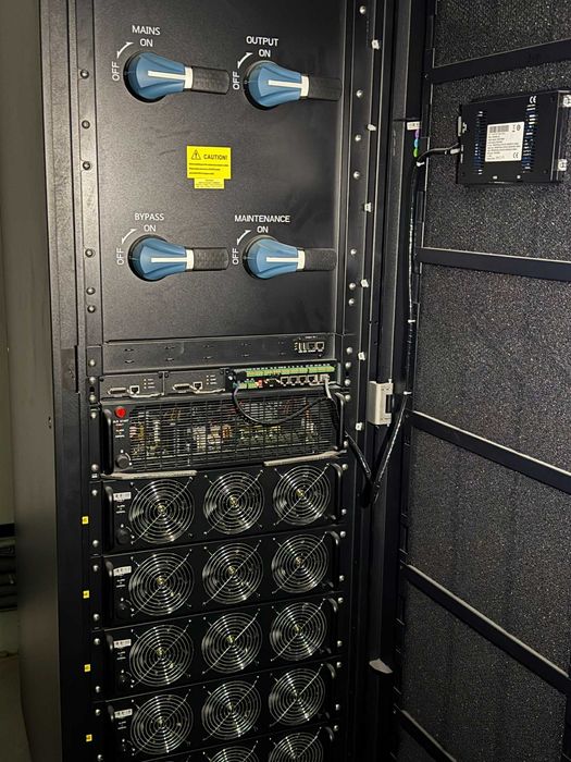 UPS/ИБП KSTAR 300 кВА / 300 кВт (HPM3300E-300) – промышленный, 3 фазы