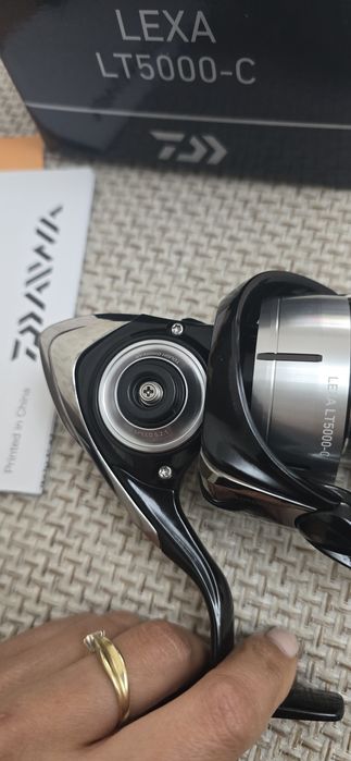 Daiwa 23 lexa lt5000-C  катушка безынерционная