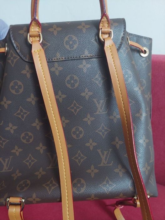 Дамска кожена раница