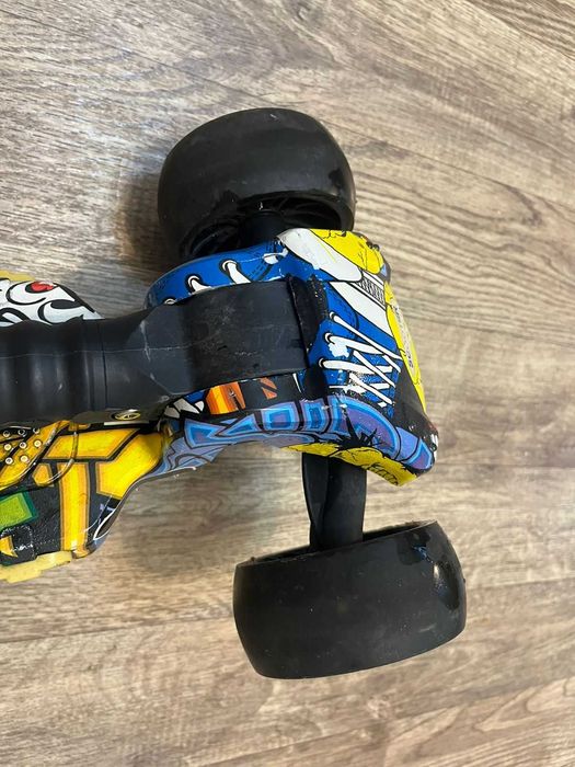 Самокат трехколесный