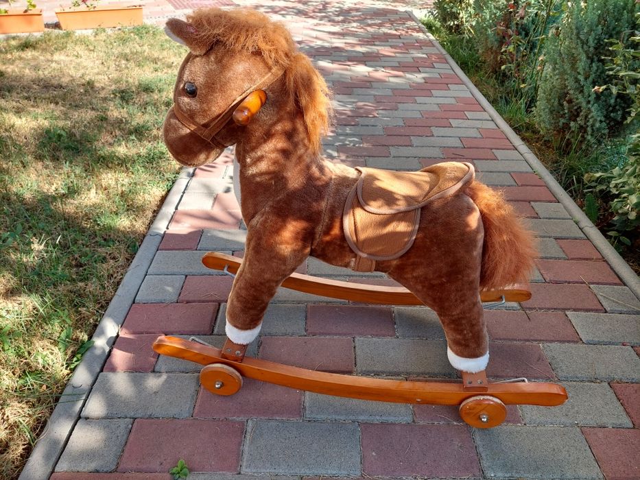 Balansoar muzical Calut