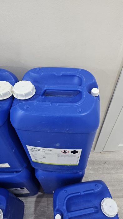 Продам бочки 25 литровый