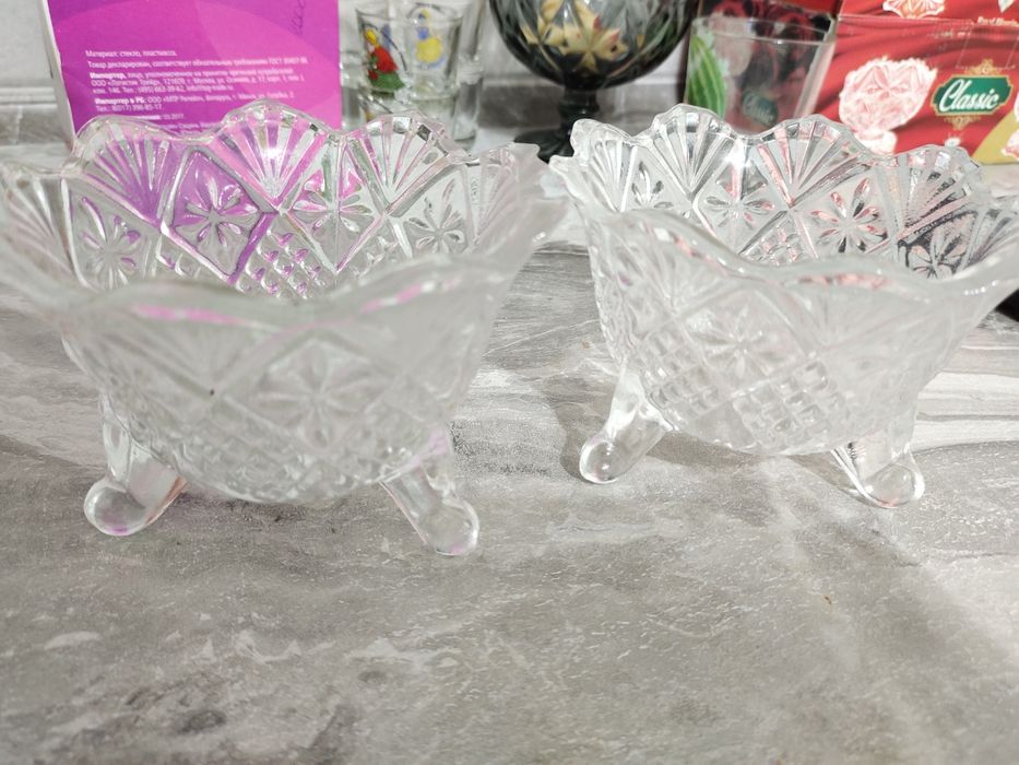 Продам конфетницы вареницы