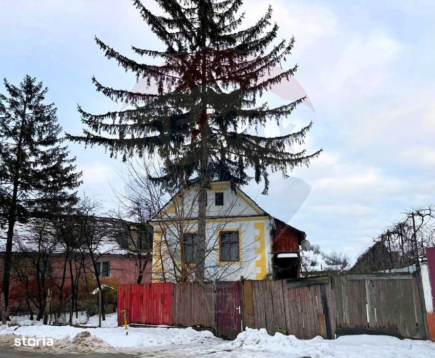 Casă in Mosna - curte 780mp - Zona centrala