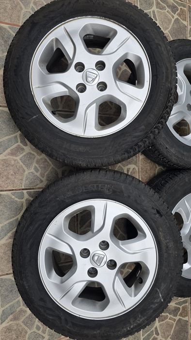 Jante aliaj Logan Sandero Anvelope 185 65 r15 dacia 4x100