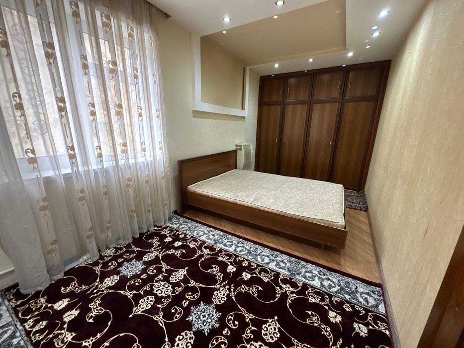 2х комнатная квартира на 2 этаже, Вокзал