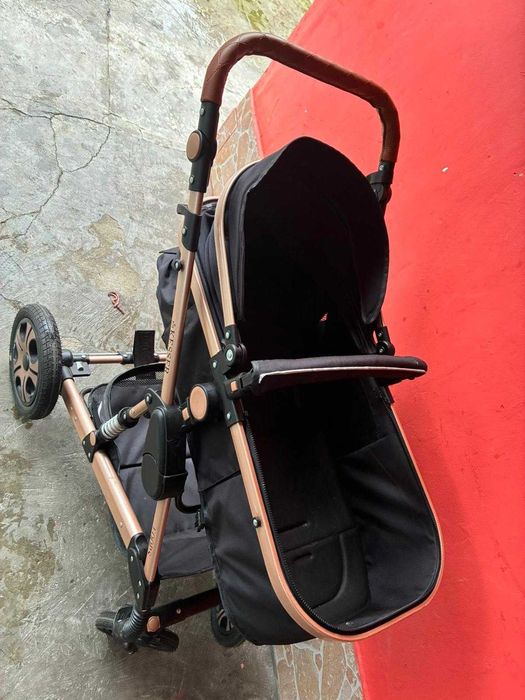 Децка количка запазена като нова