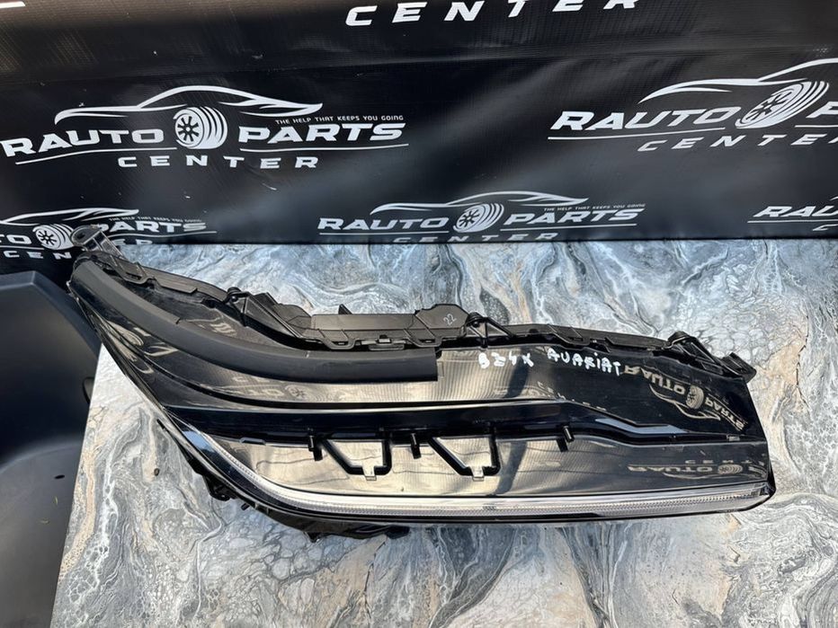 Far dreapta Toyota BZ4X BZ 4X FULL LED avariat 2022/2023