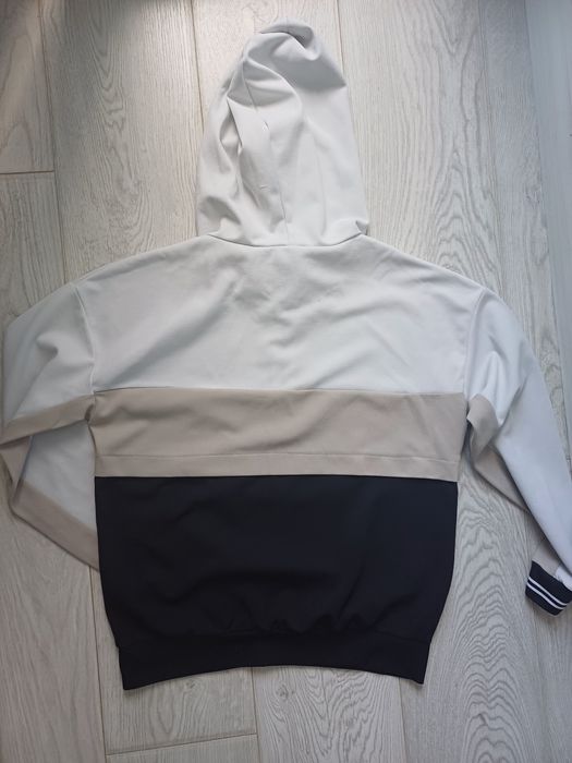 Блуза за момиче.