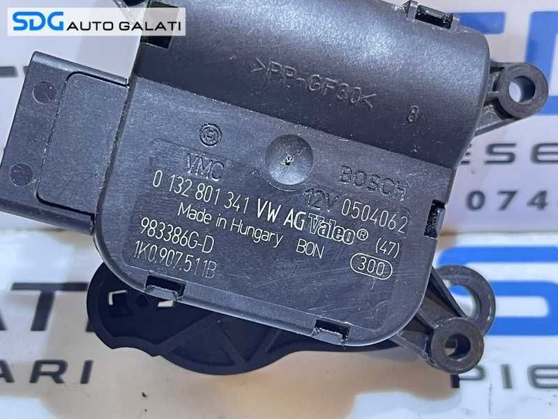 Motoras Dreapta Grila Clapeta Clapete Aeroterma Skoda Octavia 2 2004 - 2013 Cod 1K0907511B 0132801341 [D0649]