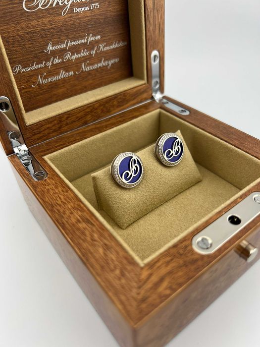 Запонки Breguet Cuffinks