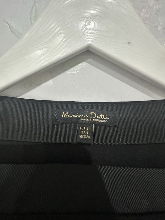 Юбки и жилетки от Massimo dutti