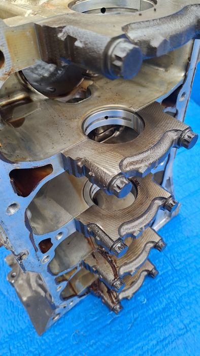 Блок цилиндров 2AR-FE TOYOTA