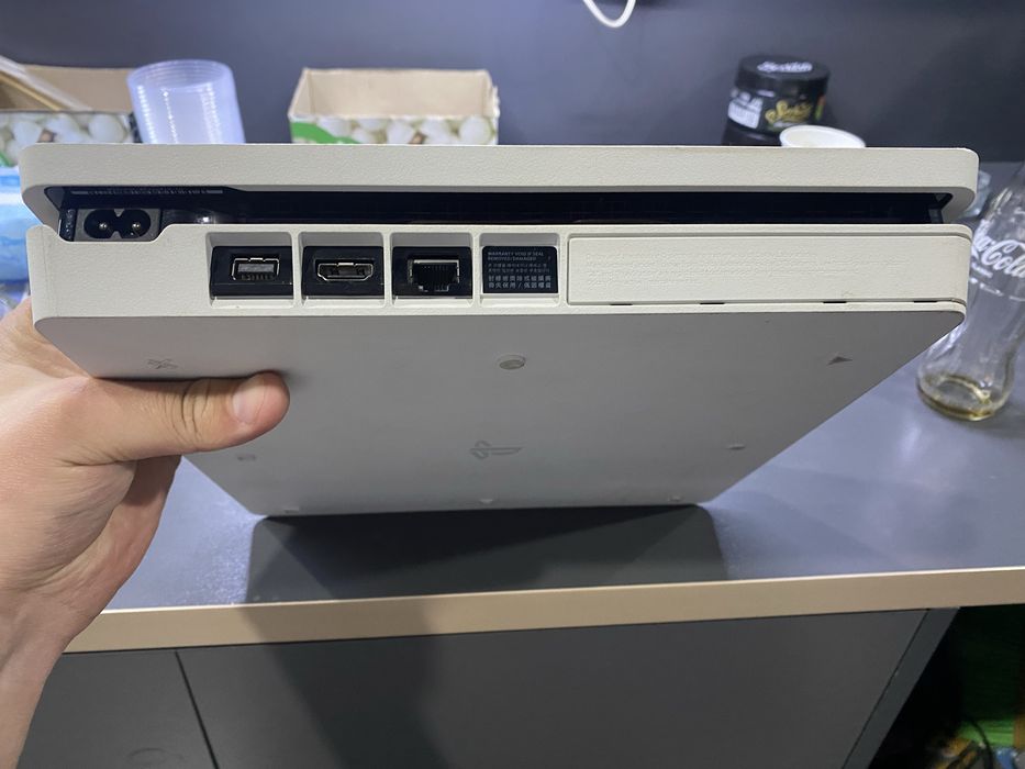 PS4, Плестейшн 4 сотилади