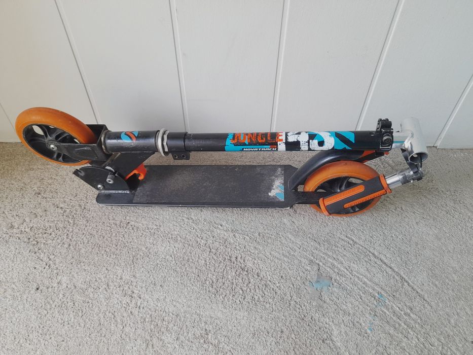 Самокат двухколесный