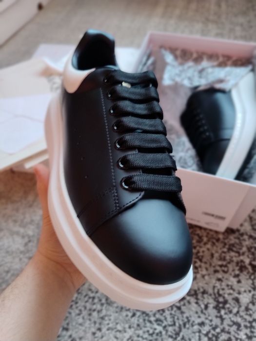 Adidasi Alexander McQueen (42) FULLBOX | Livrare rapida cu verificare colet