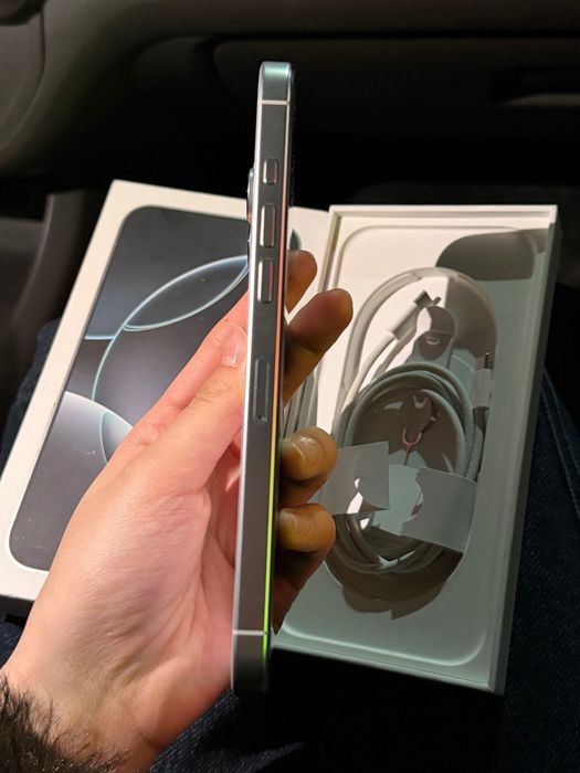 Айфон 16 про Макс