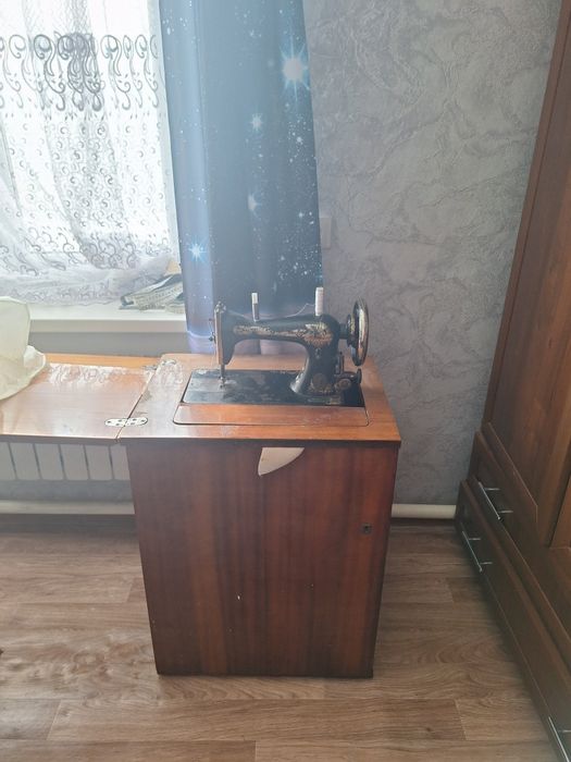 продам швейную машинку зингер