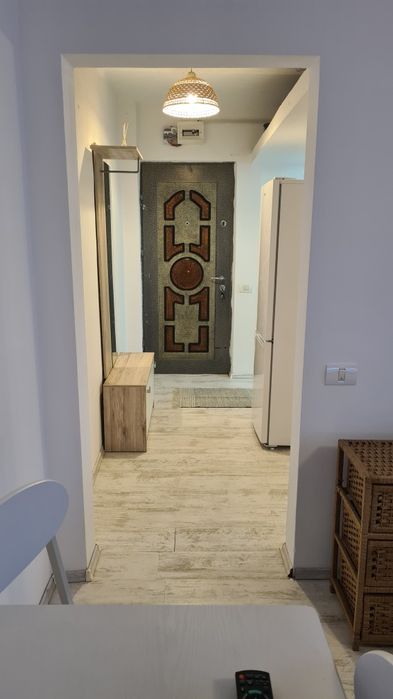 Inchiriez ap 2 camere Calea Girocului