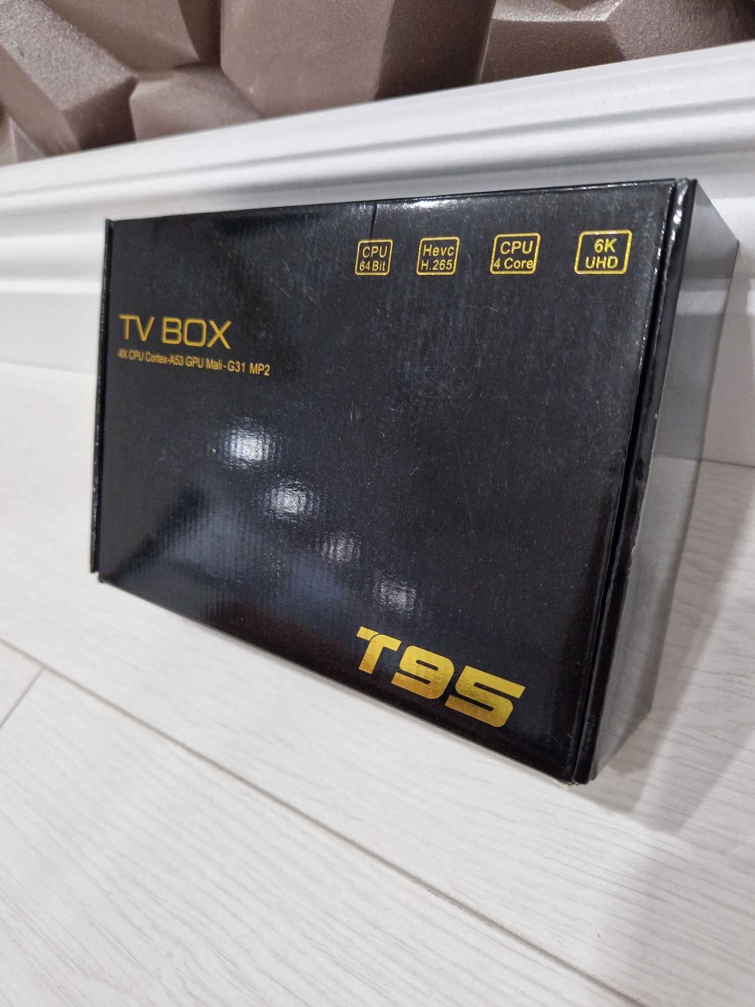 T95 Smart 6K Android 10.0 TV Box with Kodi 18.1 - 4GB RAM/64GB ROM