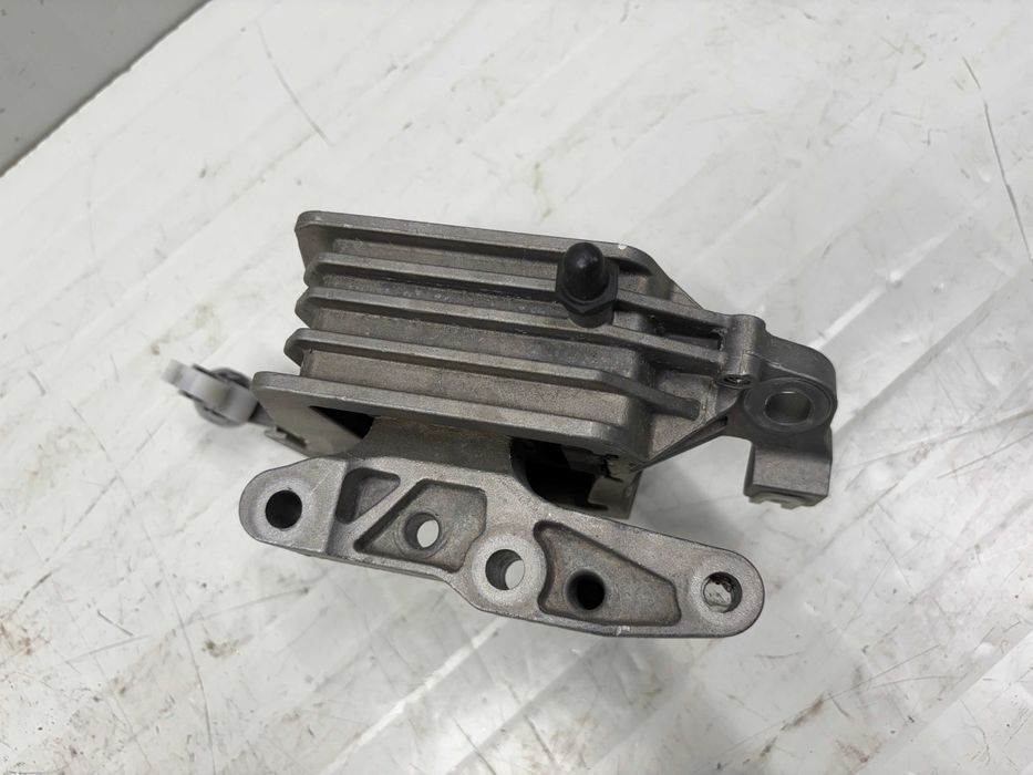 Тампон двигател БМВ Ф40 Ф45 Ф48 Ф39 Мини Ф55 Ф56 Ф57 Ф54 Ф60 Дизел