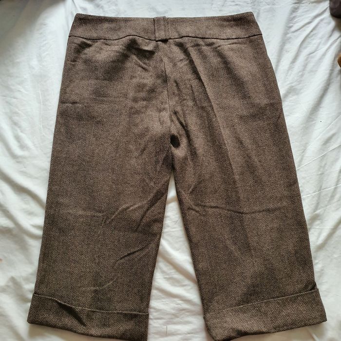 Pantaloni de stofa trei sferturi