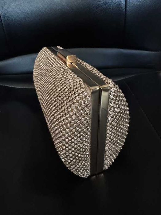 Официална чанта - клъч с камъчета