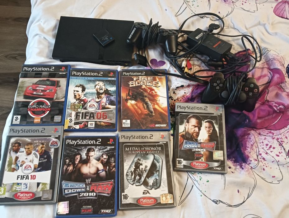 PlayStation 2 două manete