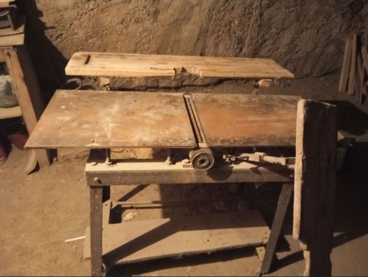 Srochni stanok sotiladi